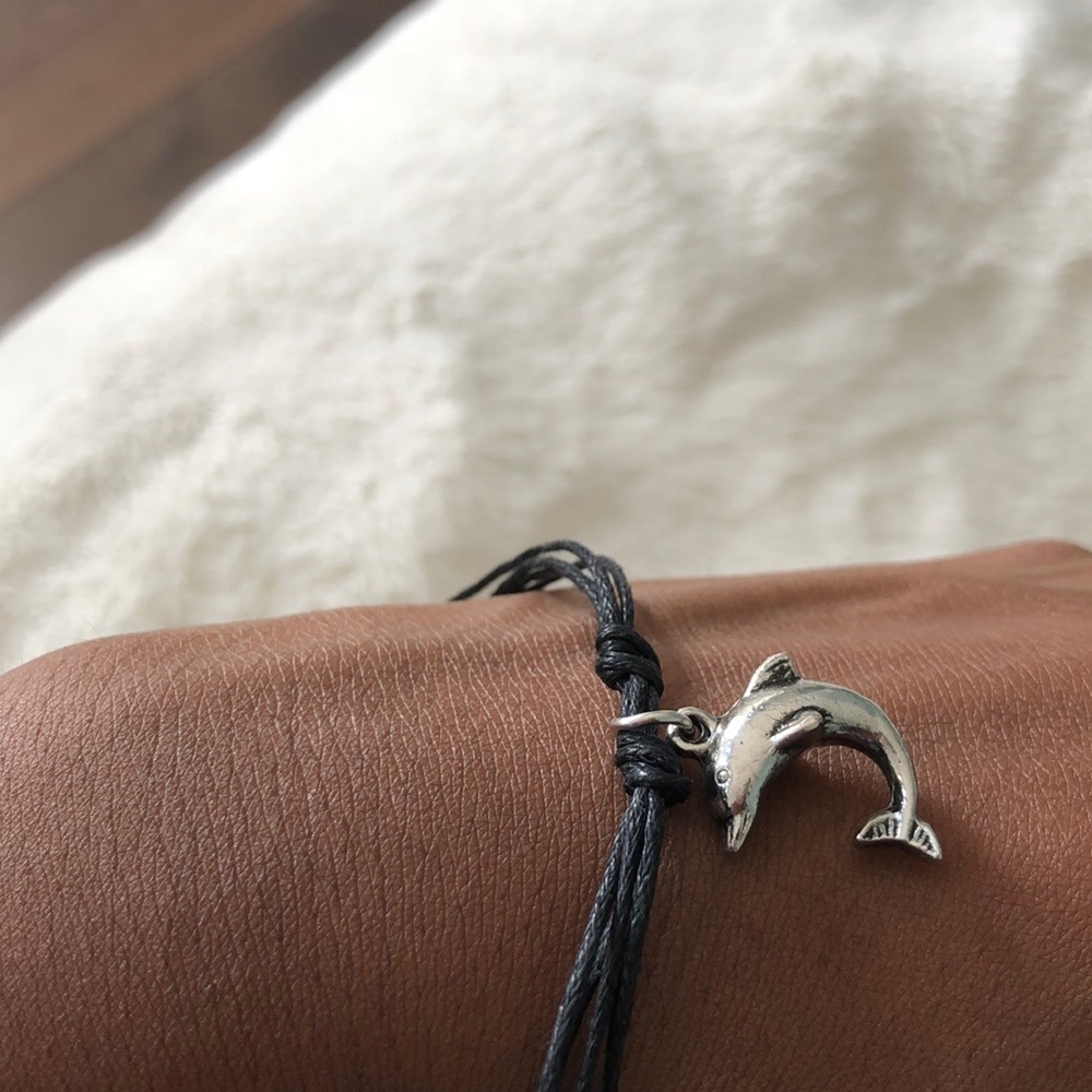 💜Dolphin charm bracelet